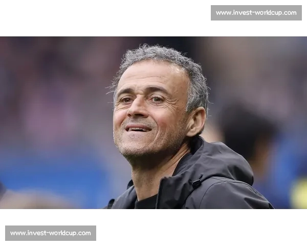 恩里克率巴黎首夺欧冠：青春风暴席卷欧洲，誓言为球迷奉献极致足球